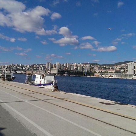 Apartman Plasse Rijeka Exterior foto